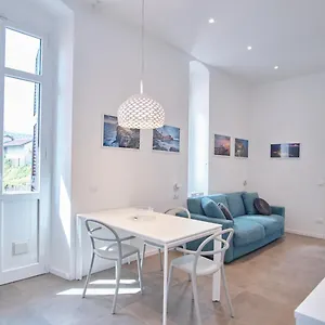 Casa Contra Appartamento